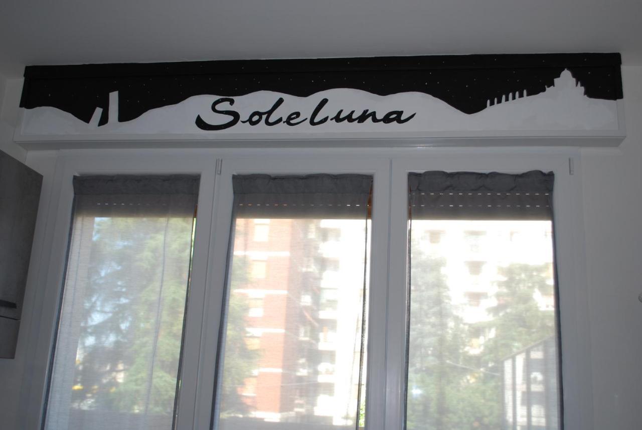 Soleluna Fiera 6 Rooms Bologna Bagian luar foto